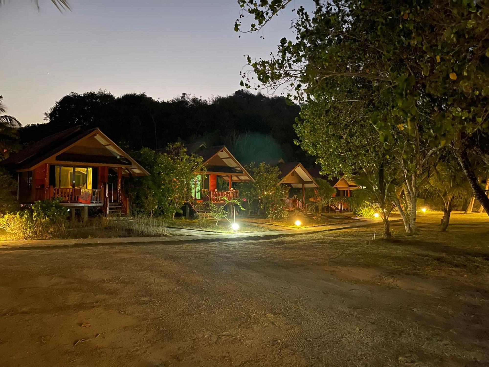 קו יאו נוי Koh Yao Seaview Bungalow מראה חיצוני תמונה